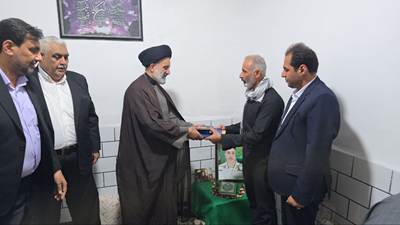 سرکشی از خانواده شهدای جنگ رمضان، ماموریت ویژه رهبر معظم انقلاب برای مسئولان / تکریم شهدای والامقام شهرستان‌های شوش دانیال و کرخه