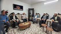 دیدار امام جمعه اهواز با خانواده شهدا، ایثارگران، اساتید فرزند شهید و اساتید آزاده